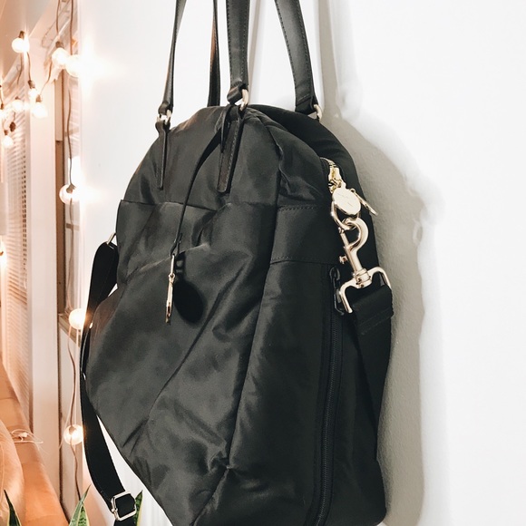 Lo & Sons Black OG Weekender Bag - Picture 3 of 13